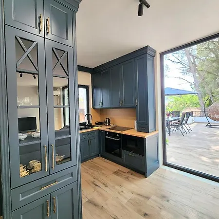 Tatil Evi Pinetrees Penthouse @ The *